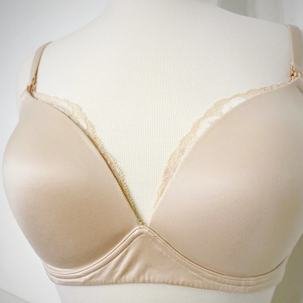 SET of Victoria Secret Padded and Wireless Maternity / Nursing Bras - 34DD - Picture 9 of 16